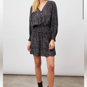 Rails Zana Dress
Charcoal Abstract Animal